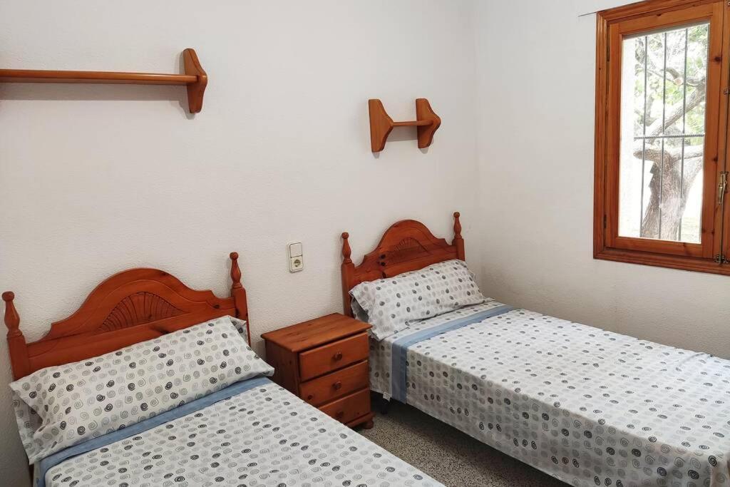 Villa Rustica Privada Con Gran Chalet Y Piscina Elche Bagian luar foto