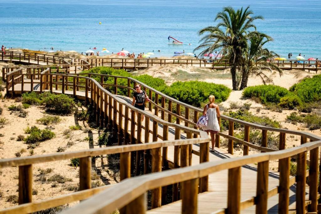 Villa Rustica Privada Con Gran Chalet Y Piscina Elche Bagian luar foto
